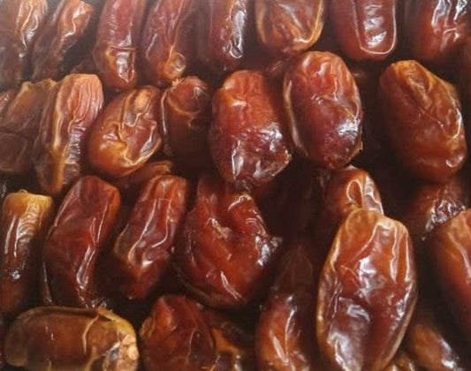 Fresh Pakistani Dhakki Dates from Dera Ismail Khan